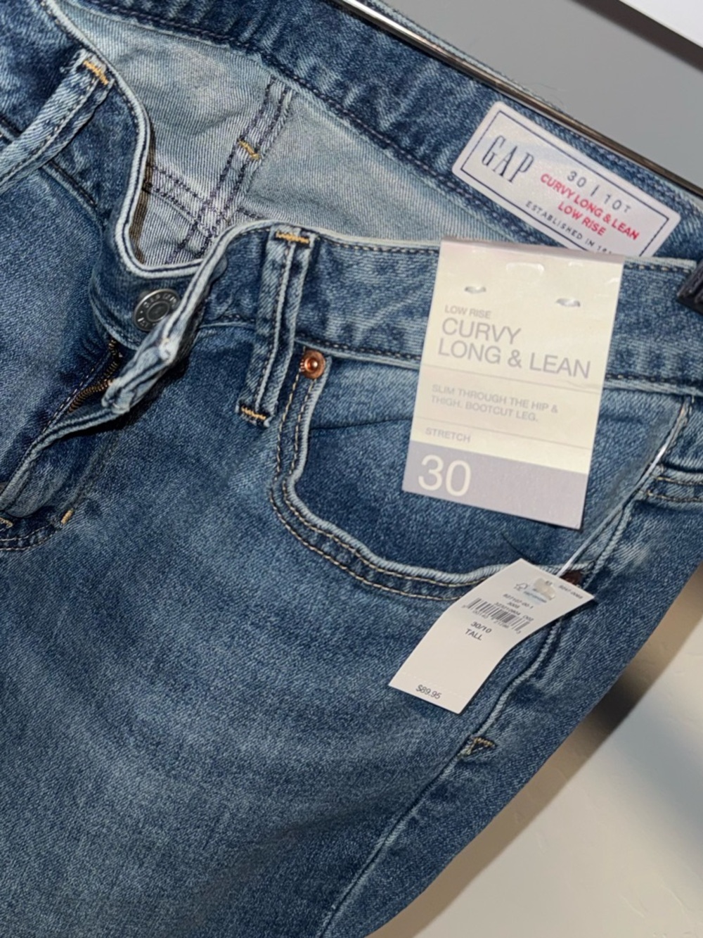 GAP Curvy Long & Lean Medium Blue Denim Jeans